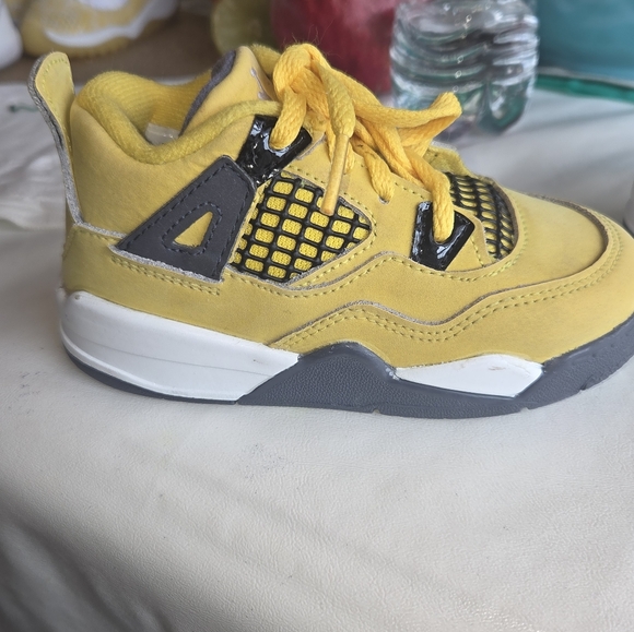 Jordan - Picture 4 of 8